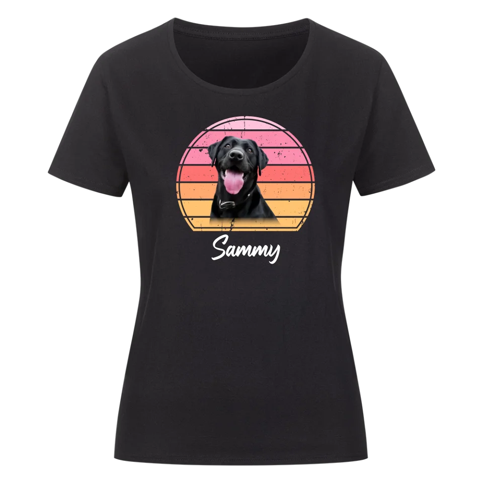 Dein Hund im Retro-Style – Personalisiere dein Premium Damen Shirt!