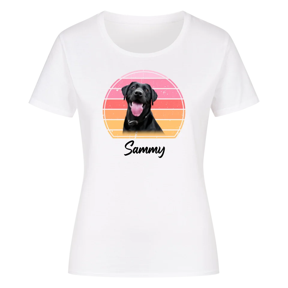 Dein Hund im Retro-Style – Personalisiere dein Premium Damen Shirt!