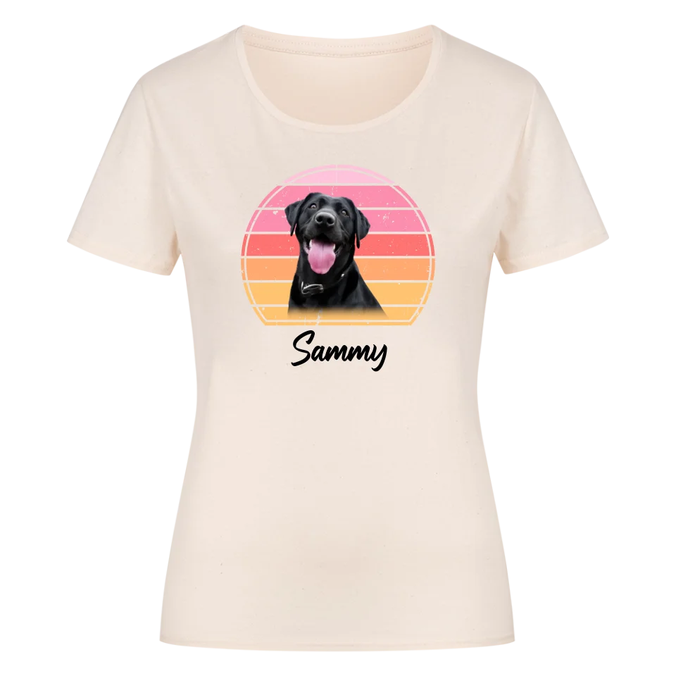 Dein Hund im Retro-Style – Personalisiere dein Premium Damen Shirt!