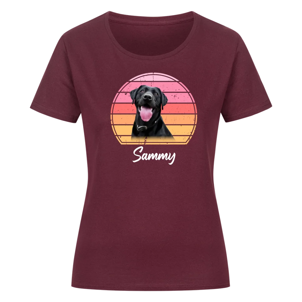 Dein Hund im Retro-Style – Personalisiere dein Premium Damen Shirt!