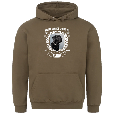 Dieser Mensch gehört zu - Personalisierbarer Unisex Hoodie
