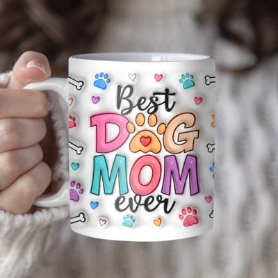 Mockup Tasse mit Frau links 2048 x 2048